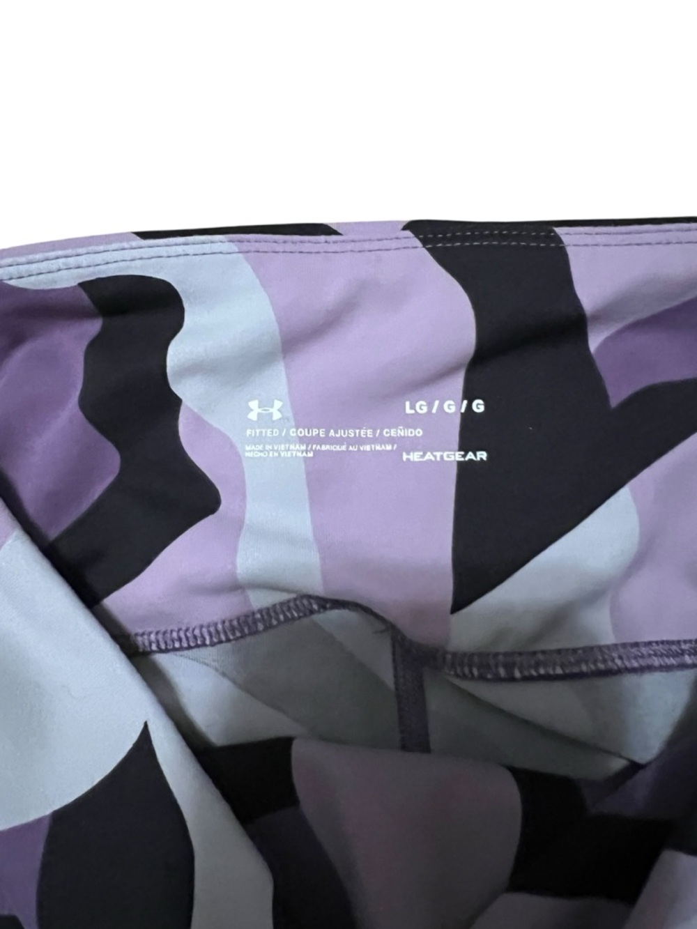 Under Armour Women's Purple Gray Black Camo Heatgear Leggings Size large  EUC - Picture 2 of 6